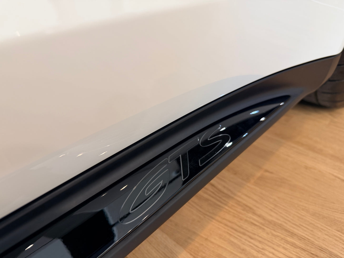 2025 Porsche Panamera GTS 總代理 | 台北超跑專賣 | TopAuto豐群汽車