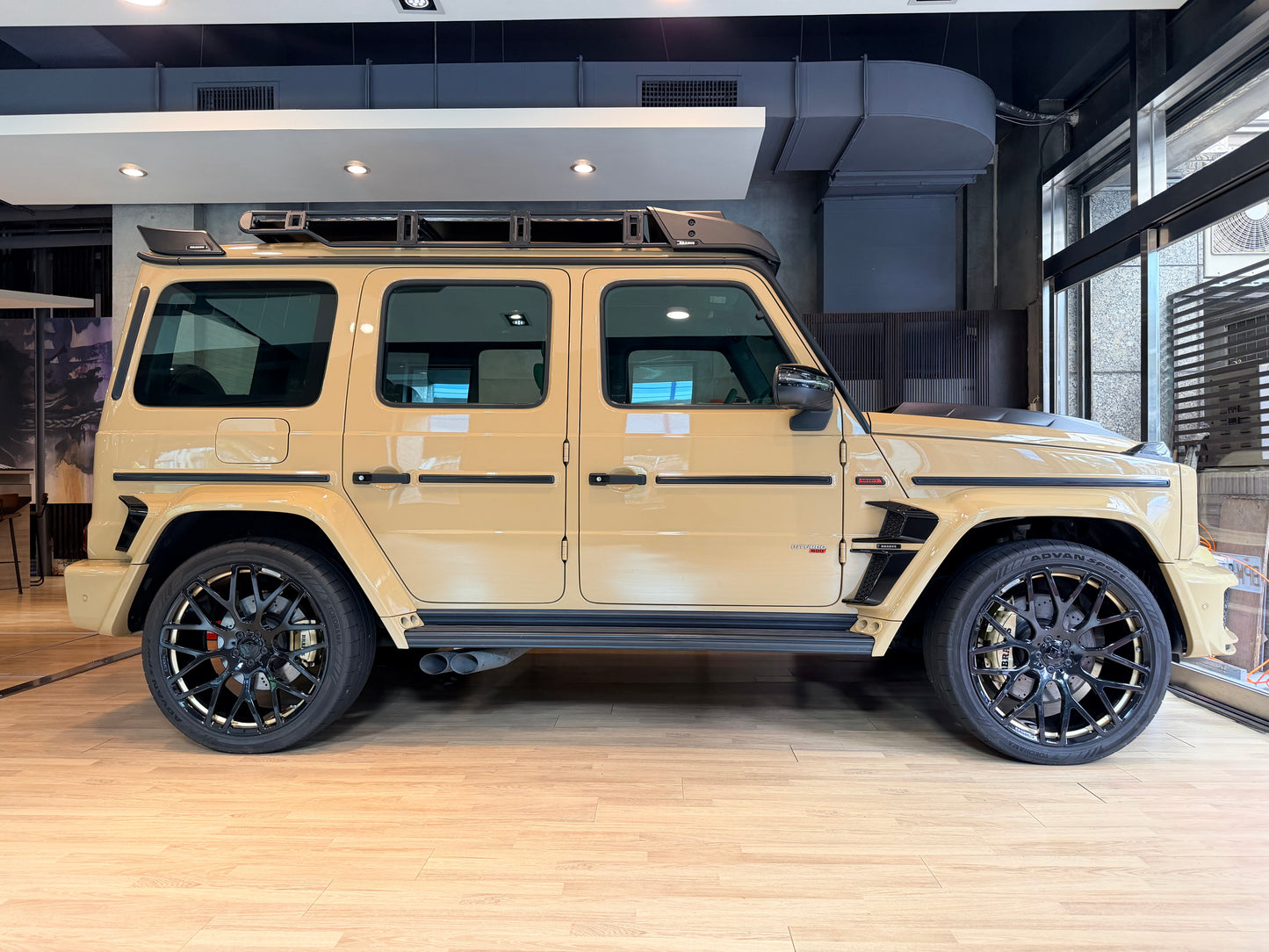 2023 Brabus G800