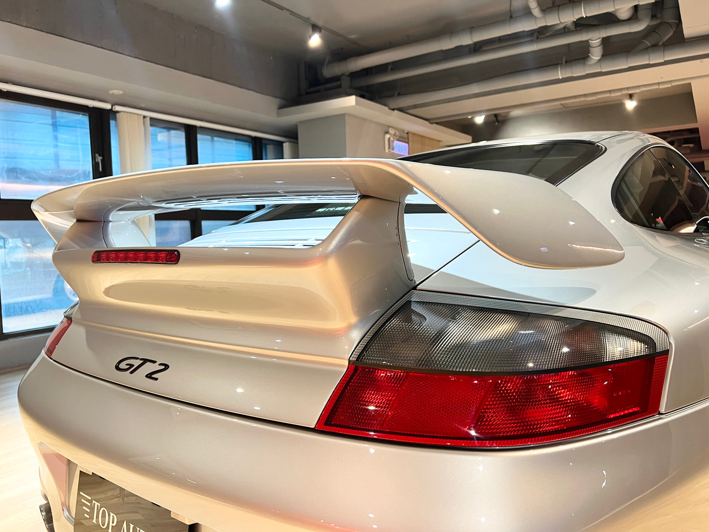 2001 Porsche 996 GT2 總代理