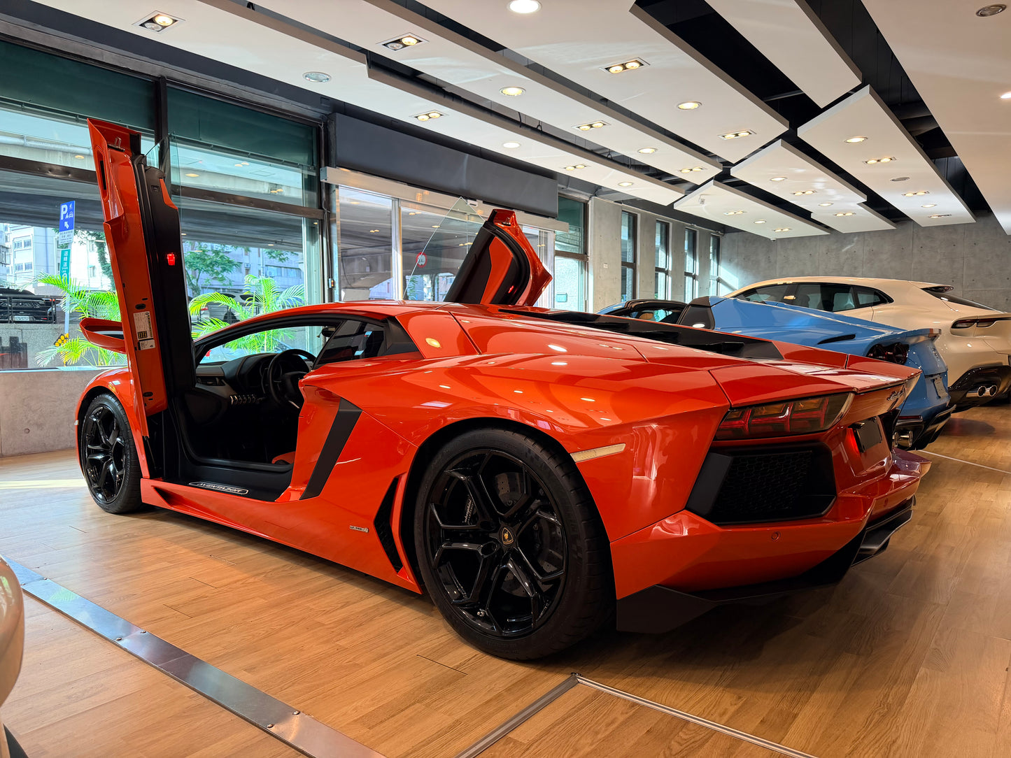 **2012 Lamborghini Aventador 總代理｜台北超跑專賣｜TopAuto 豐群汽車