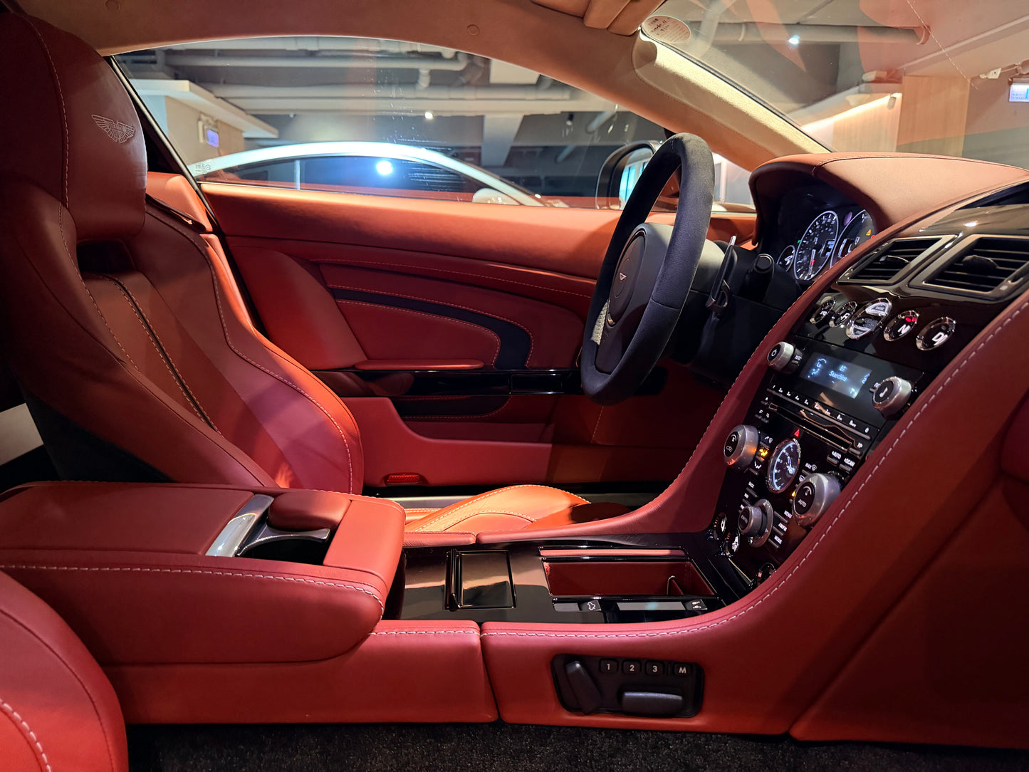 2015 Aston Martin Vantage S V12 | 台北超跑專賣 | TopAuto豐群汽車