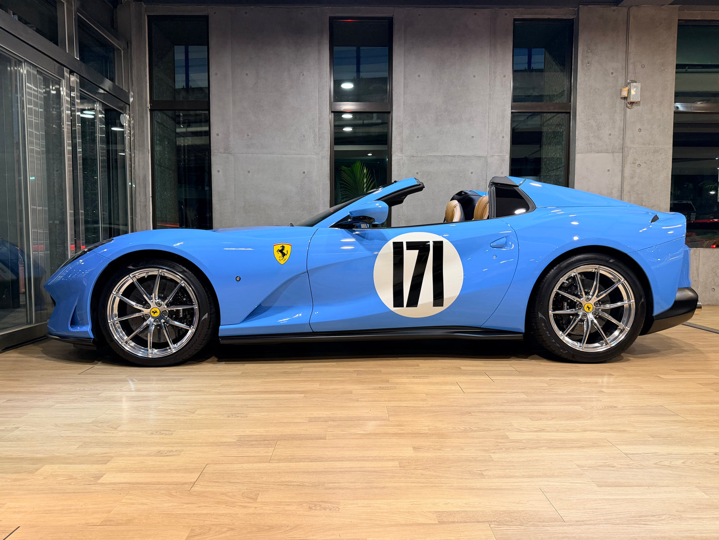 2021 Ferrari 812 GTS Tailor Made Ispirazioni 總代理 | 台北超跑專賣 | TopAuto豐群汽車