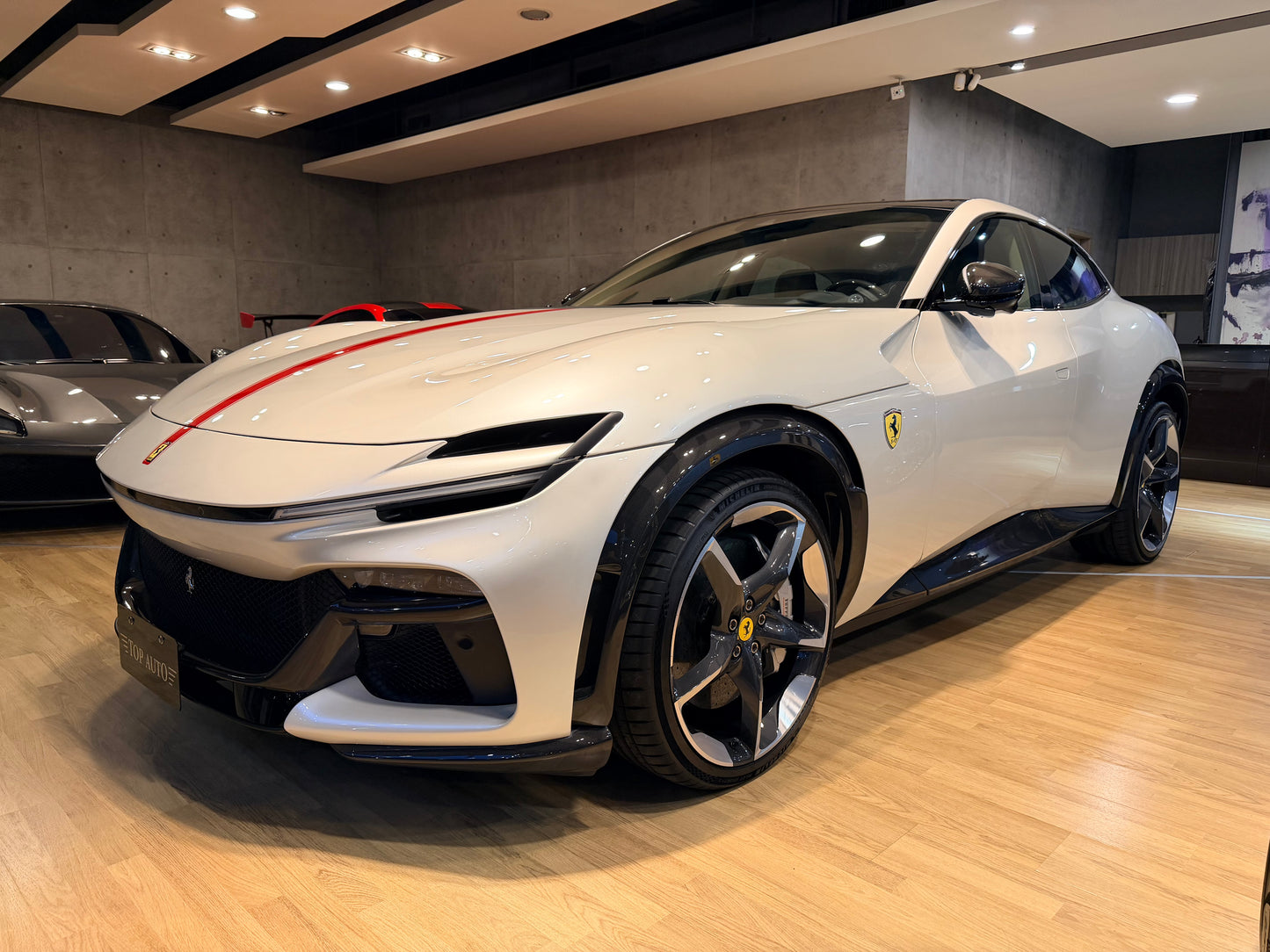 **2024 Ferrari Purosangue 總代理 | 台北超跑專賣 | TopAuto豐群汽車
