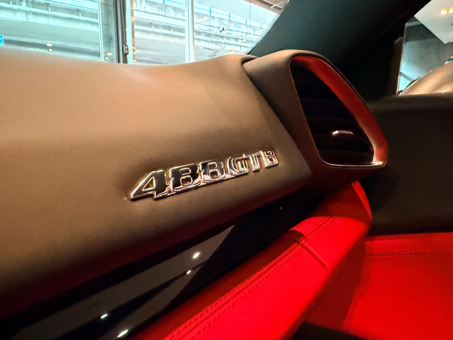 2018 Ferrari 488 GTB 總代理 | 台北超跑專賣 | TopAuto豐群汽車