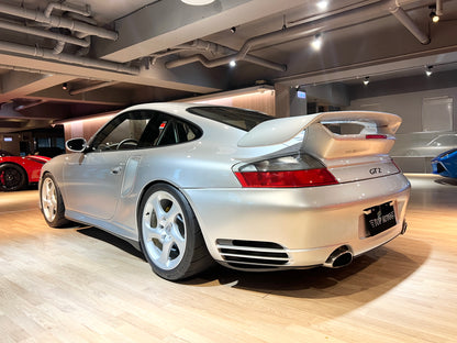 2001 Porsche 996 GT2 總代理