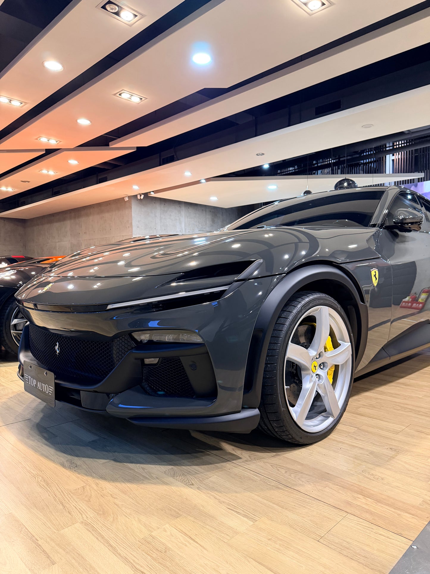 2024 Ferrari Purosangue 總代理｜台北超跑專賣｜TopAuto 豐群汽車