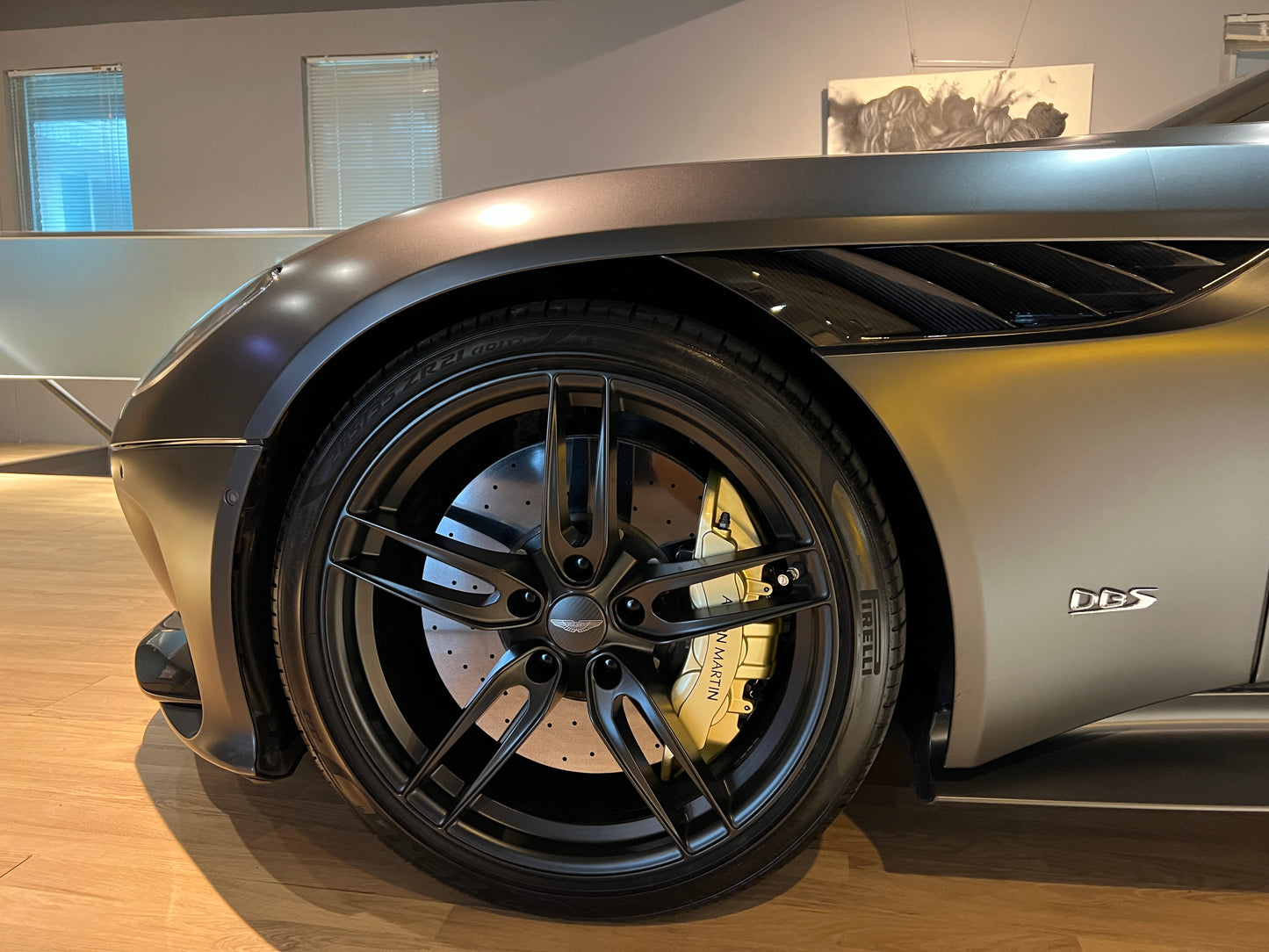 2019 AstonMartin DBS Superleggera 總代理