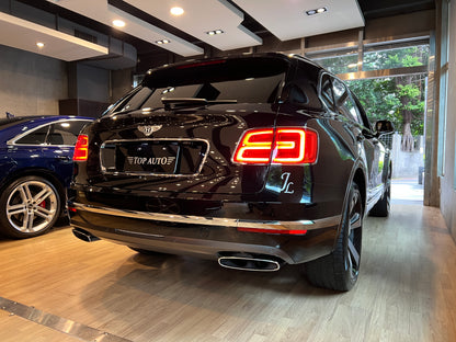 2017 Bentley Bentayga W12 First Edition 總代理