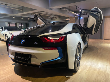 已售出2015 BMW i8 Coupe 總代理