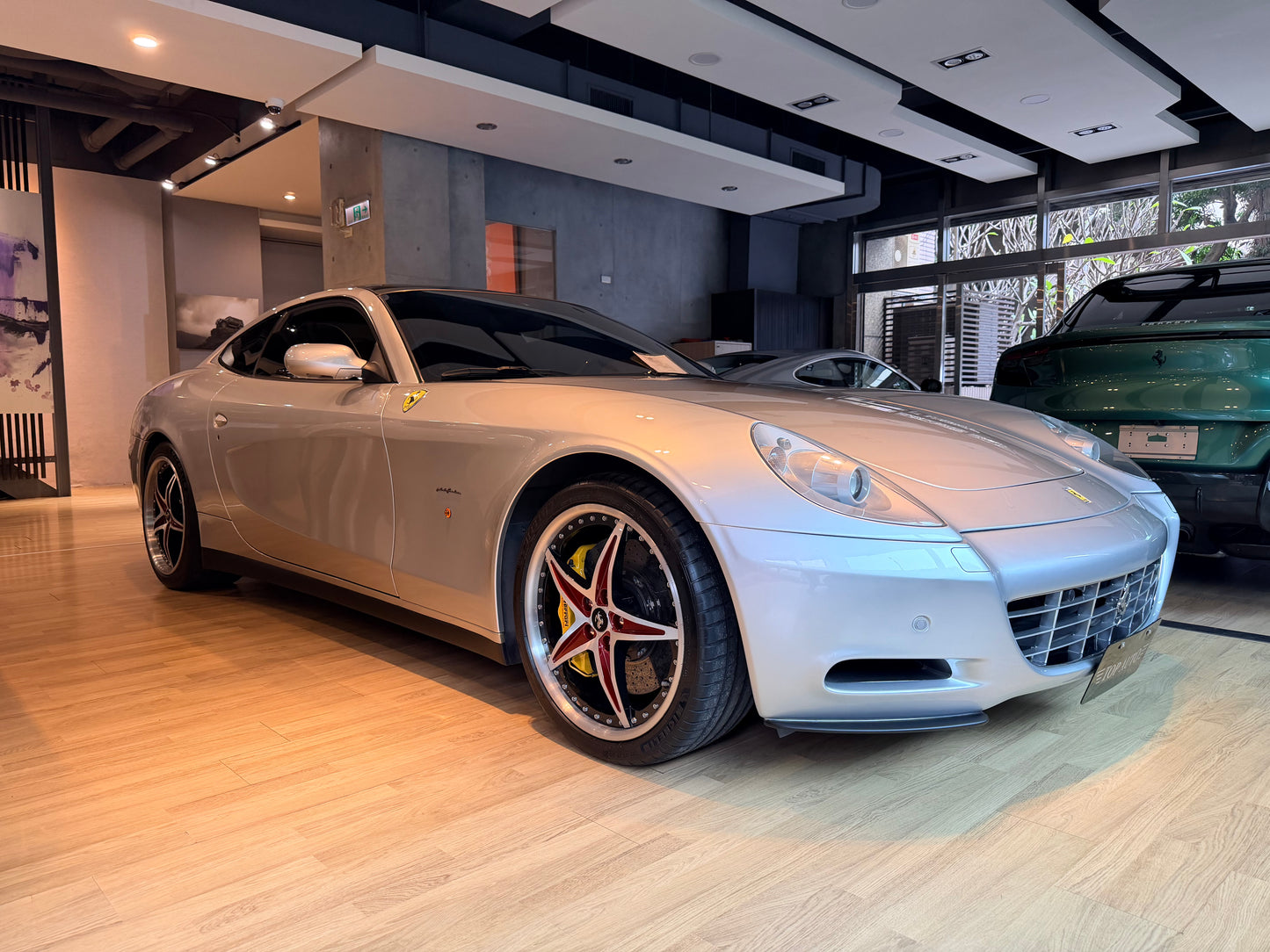 2009 Ferrari 612 Scaglietti One-To-One 總代理台北超跑專賣｜TopAuto豐群汽車